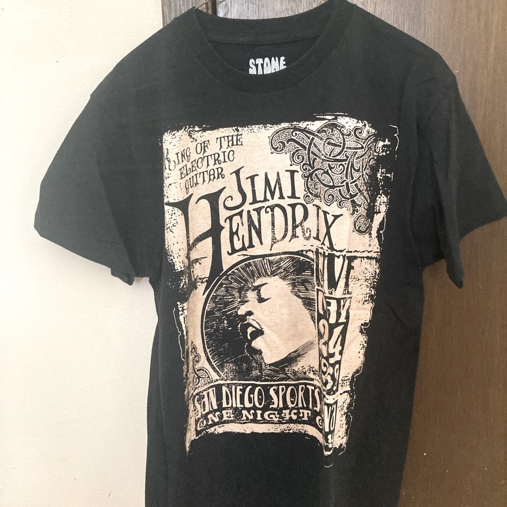 Jimi Hendrix Stylish rock shirt!!